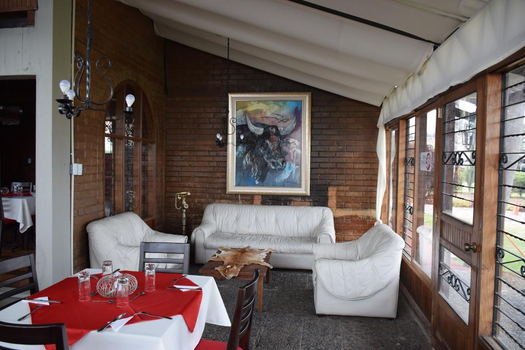Hosteria Rosa Blanca Puembo Exteriér fotografie